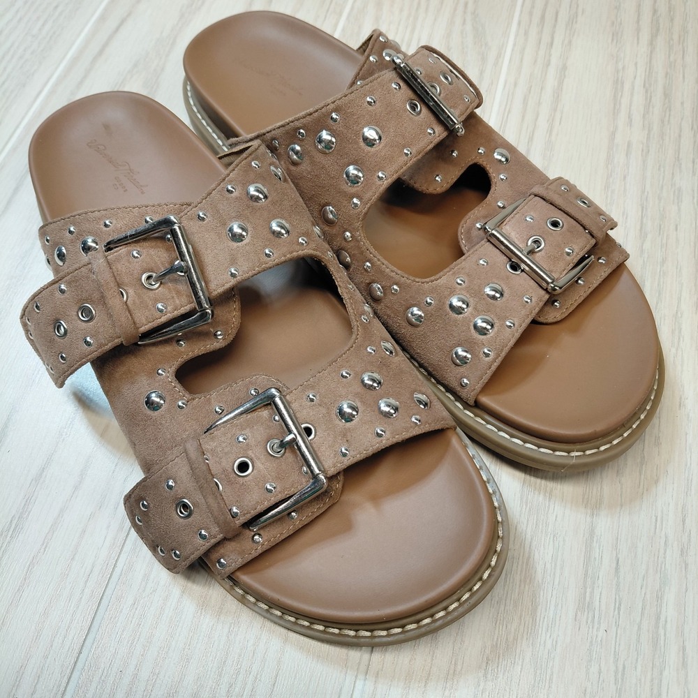 Universal Thread Women's Sz 10 Tan Suede Studded Sandals Grunge Emo Punk Rock